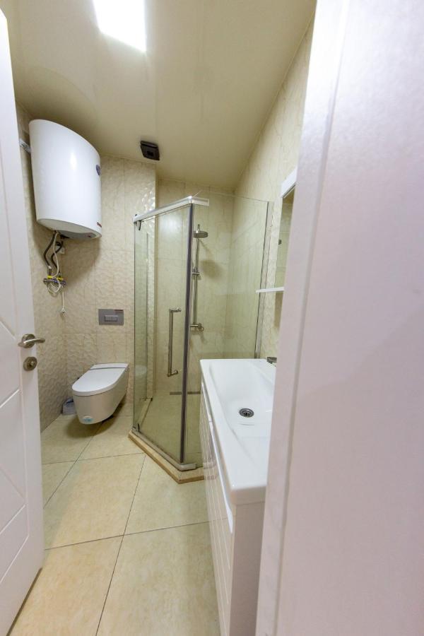 5 Apartment In One Boulding - Near Stadium Batumi Esterno foto